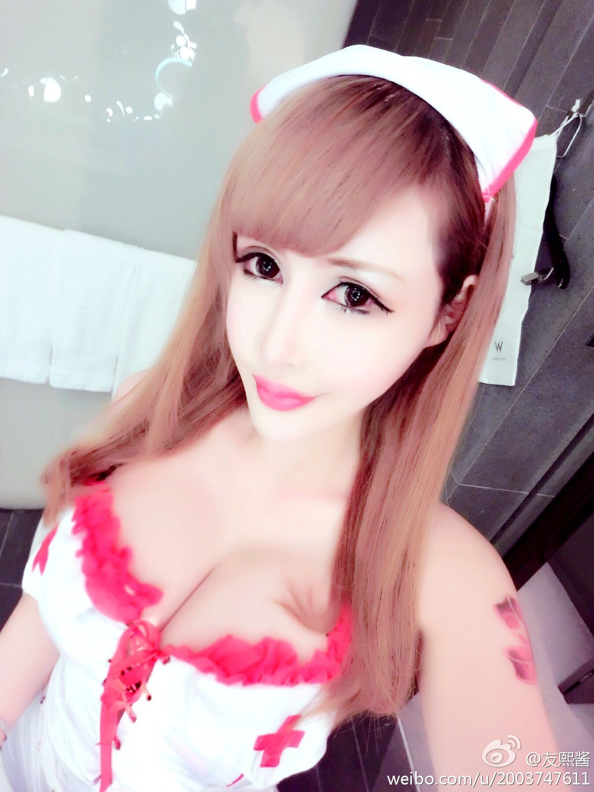 G罩美胸 火爆的辣子 友熙酱 微博自拍破解私密图片 3